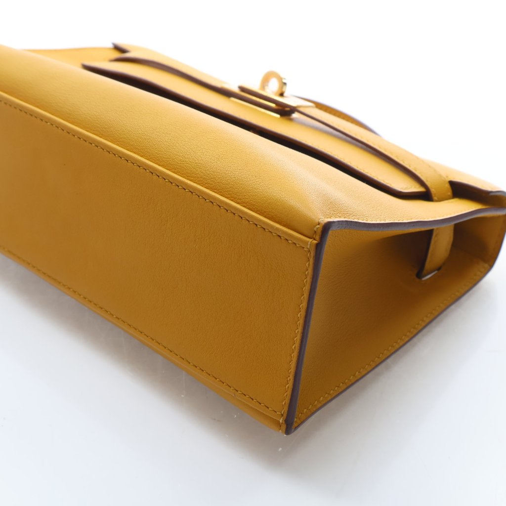 Hermès Jaune Ambre Swift Kelly Pochette (GHW | 2018)
