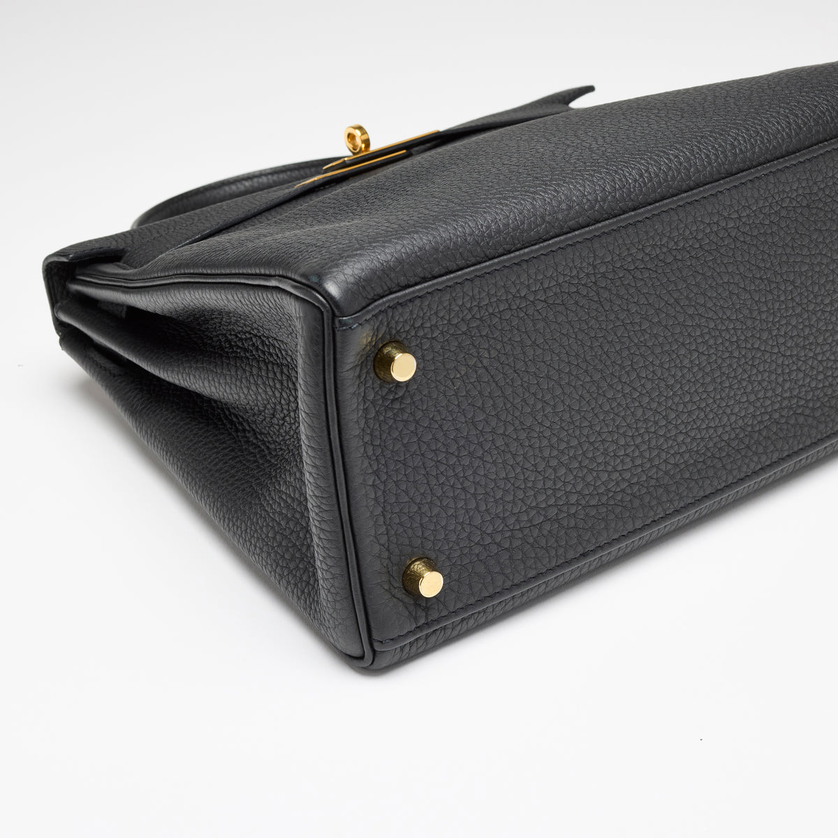 Hermès Black Togo Kelly 28, gold hardware, 2015 – photo 4 of 16