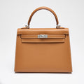 Hermès Gold Epsom Sellier Kelly 25, palladium hardware, 2021 – photo 1 of 17