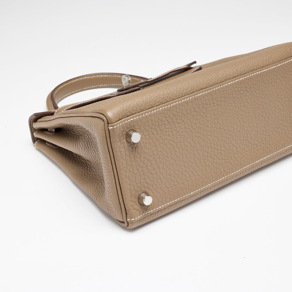 Hermès Étoupe Togo Kelly 25, palladium hardware, 2023 – photo 4 of 17