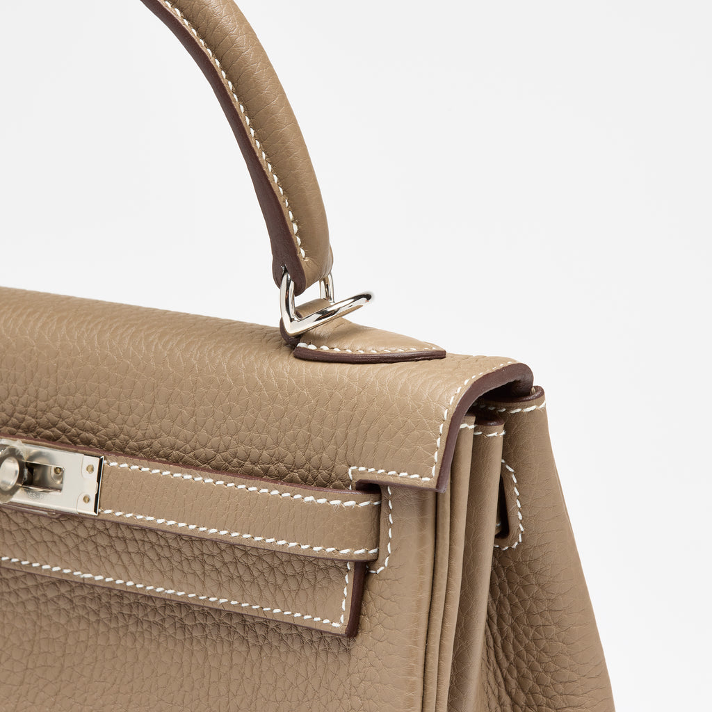 Hermès Étoupe Togo Kelly 25, palladium hardware, 2023 – photo 10 of 17