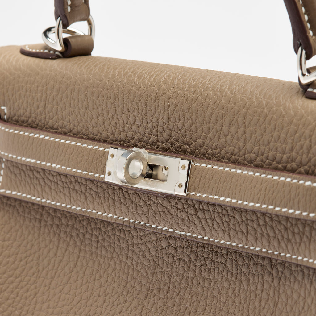 Hermès Étoupe Togo Kelly 25, palladium hardware, 2023 – photo 13 of 17