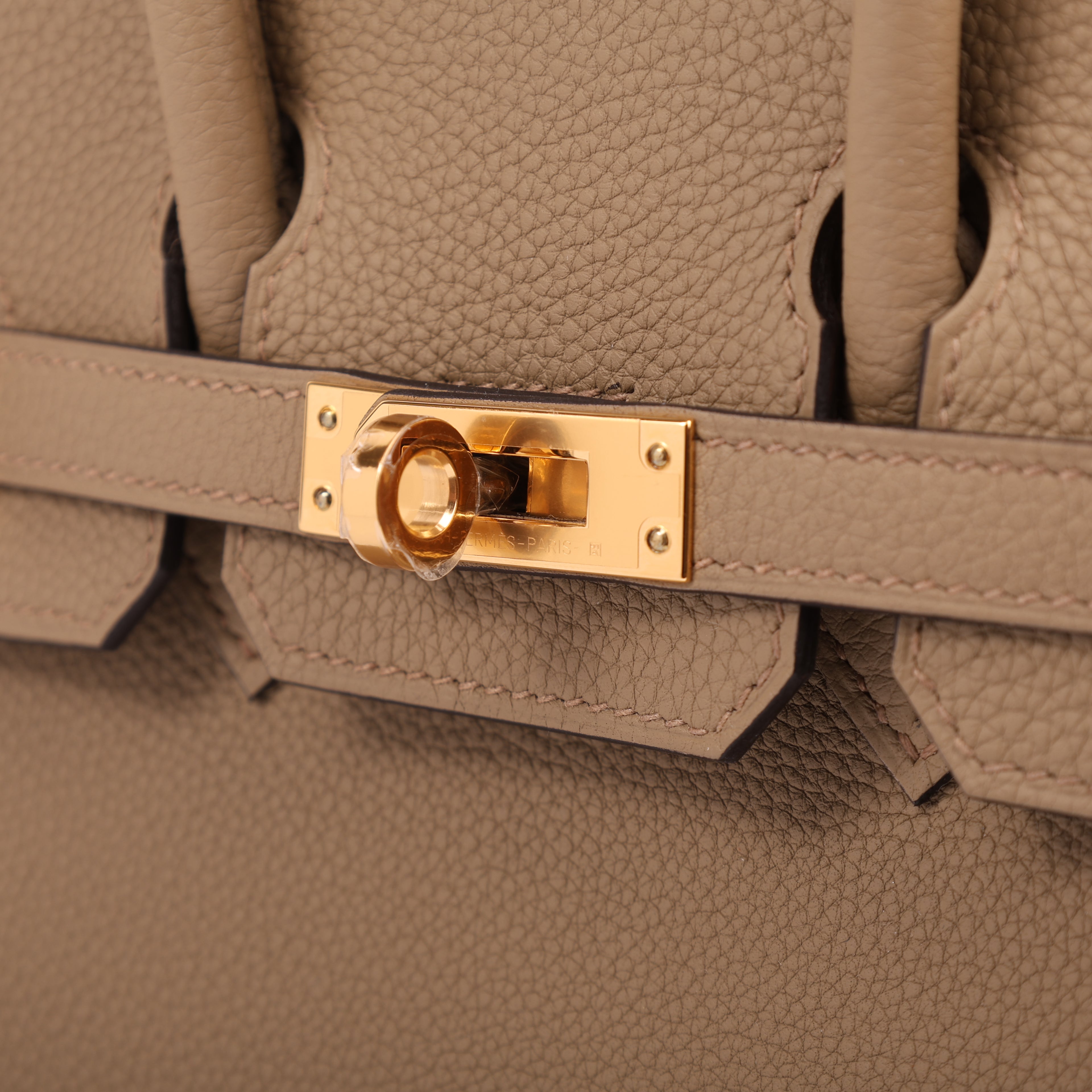 Hermès Beige Marfa Togo Retourne Birkin 25 (GHW | 2024)