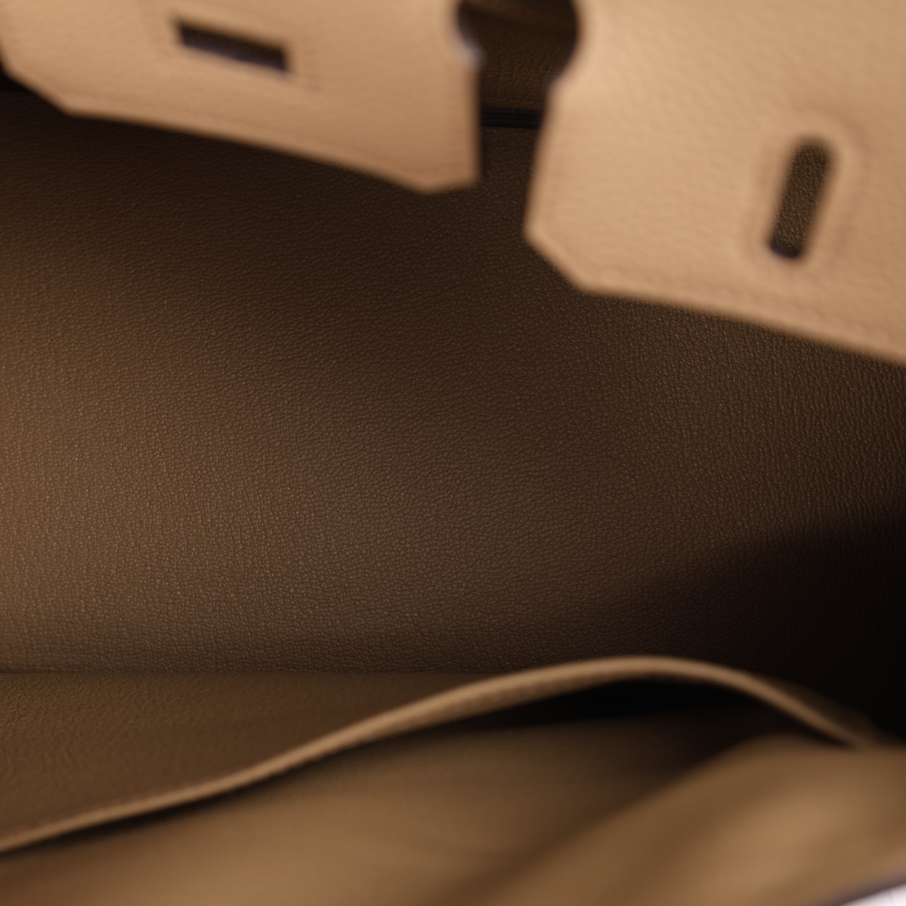 Hermès Beige Marfa Togo Retourne Birkin 25 (GHW | 2024)