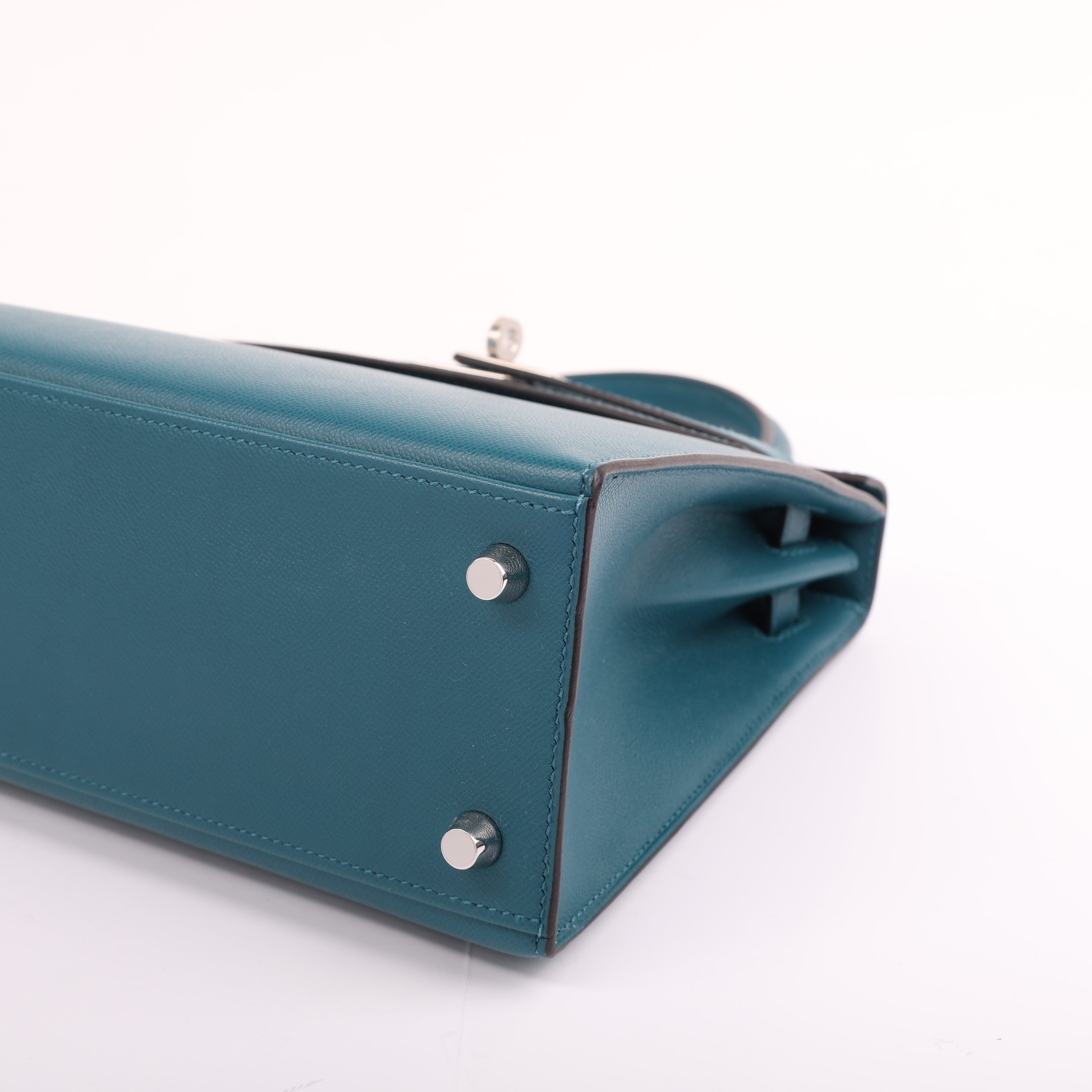 Hermes Vert Bosphore Veau Madame Verso Sellier Kelly 25 (PHW | 2024)