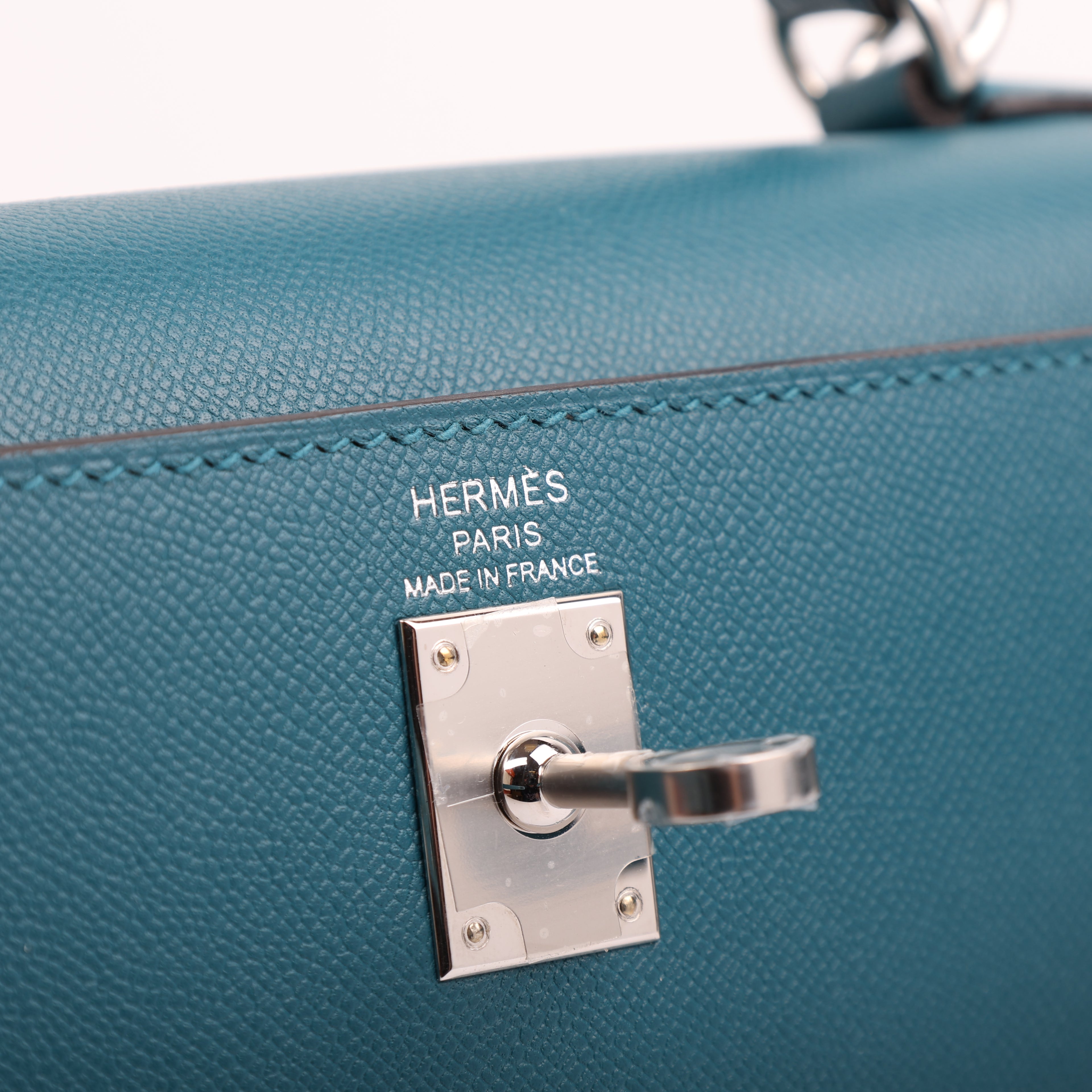 Hermes Vert Bosphore Veau Madame Verso Sellier Kelly 25 (PHW | 2024)