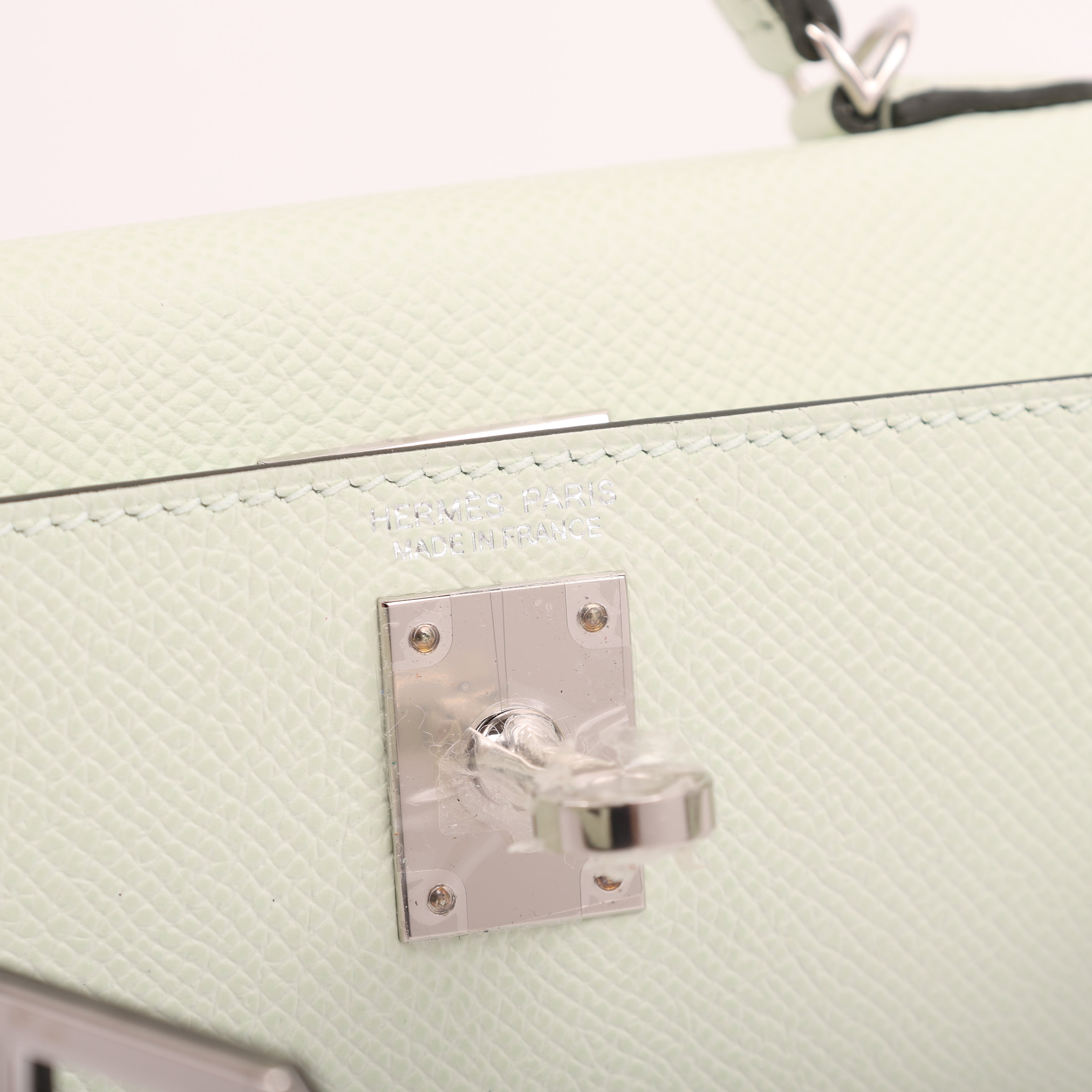 Hermès Vert Fizz Epsom Mini Kelly II 20 (PHW | 2022)
