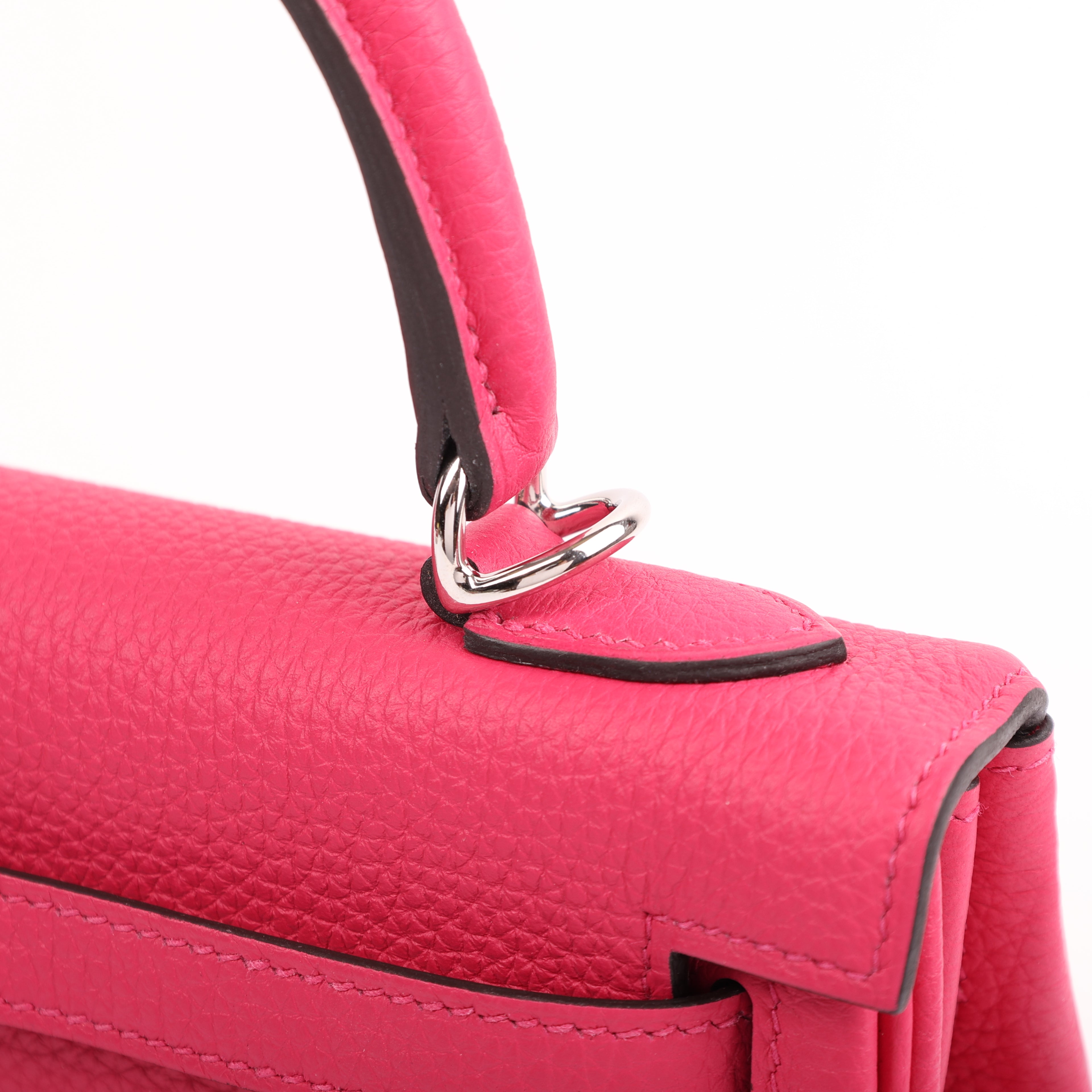 Hermès Rose Mexico Togo Retourne Kelly 25 (PHW | 2025)