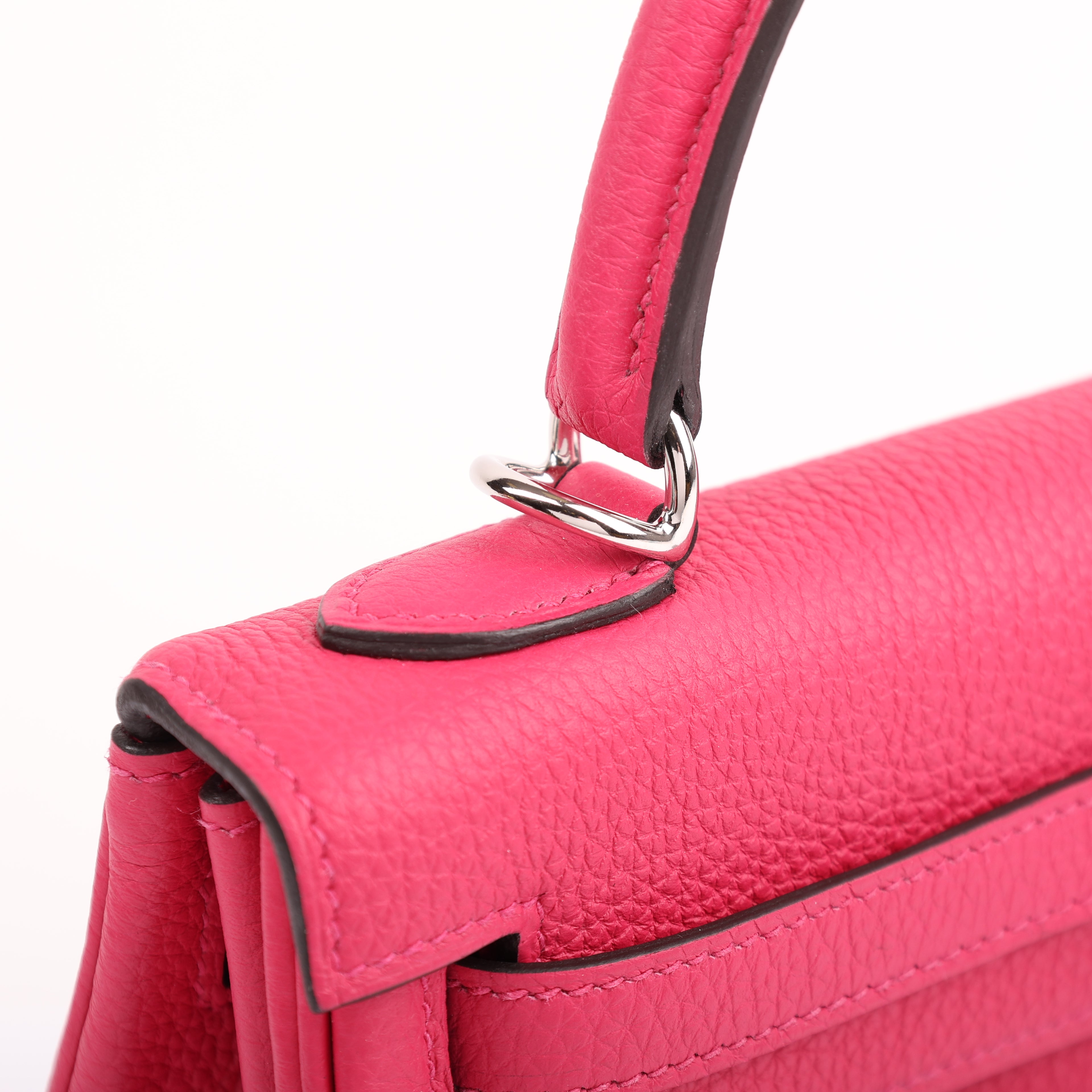 Hermès Rose Mexico Togo Retourne Kelly 25 (PHW | 2025)